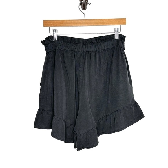 Saks Fifth Avenue Womens Tie Waist Ruffle Hem Shorts Size Medium Black Lyocell - Picture 2 of 6